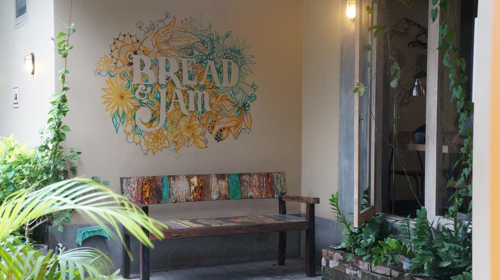 Bread And Jam Hostel Kuta Lombok Zewnętrze zdjęcie